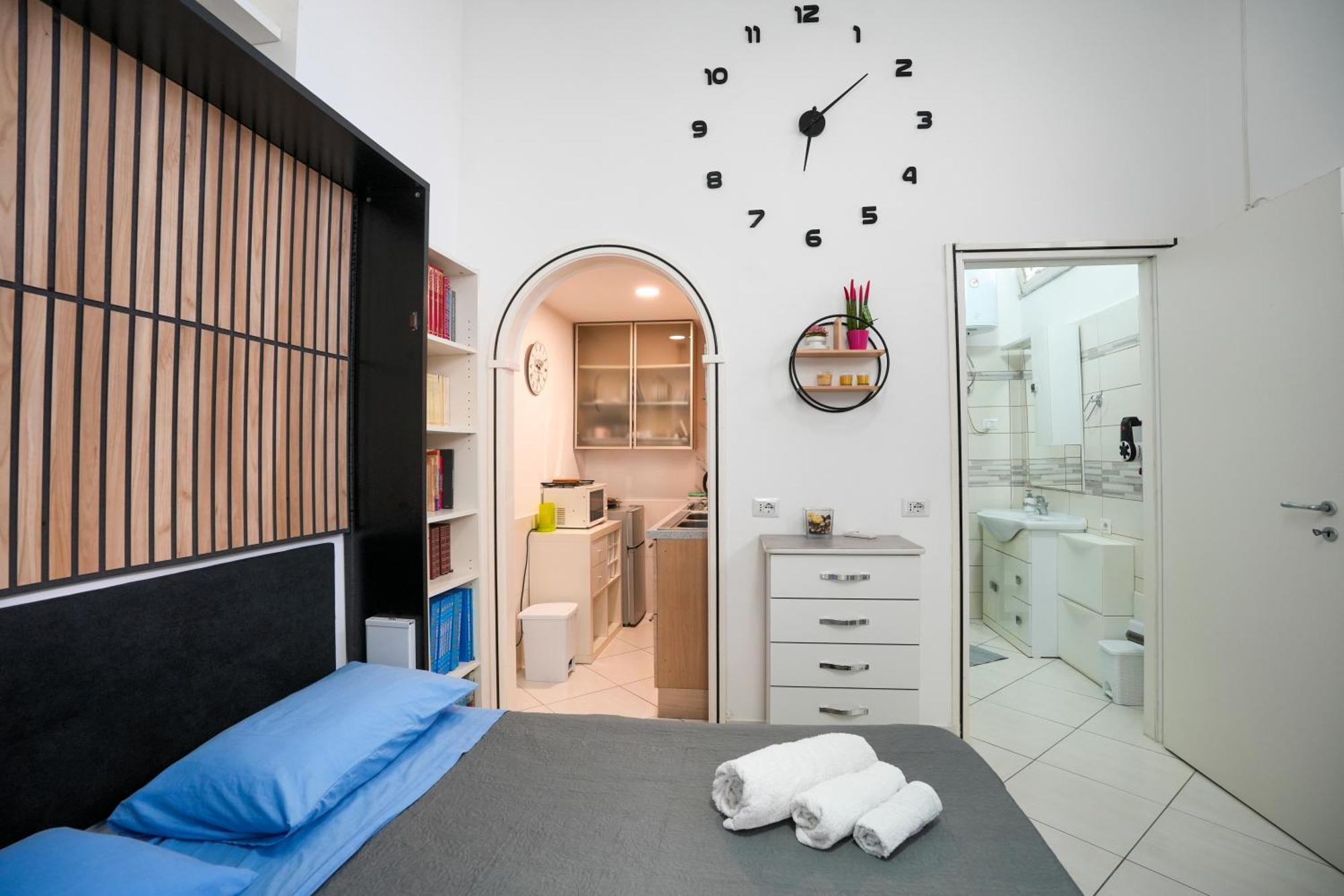 Domus Ciccio Pompeii - Relax & Free Parking Apartment Scafati Bagian luar foto
